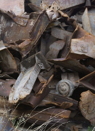 Picture of scrap metal from cut up boats